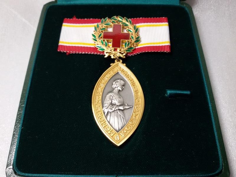 Медаль Флоренс Найтингейл.jpg
